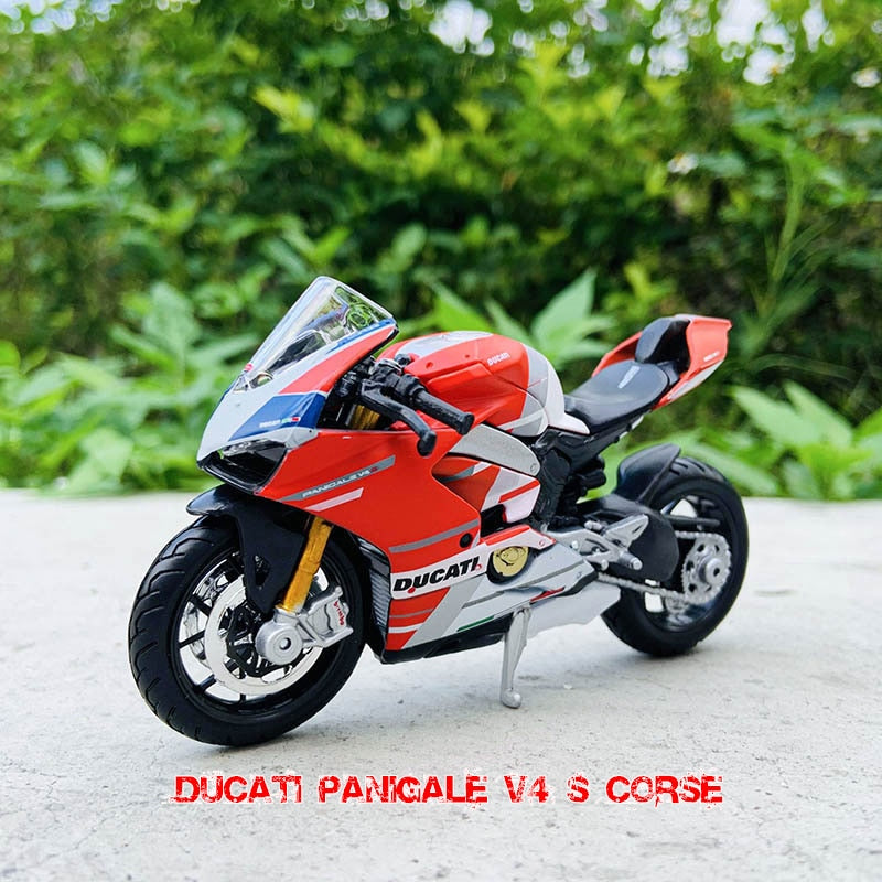 Maisto 1:18 16 styles Ducati panigale v4 s c white original authorized simulation alloy motorcycle model toy car gift collection - TIKIJTRONICS 0 SPECIFICATIONSType: Finished GoodsShip/Naval Vessel: OtherScale: 1:18Recommend Age: 12+y,18+Origin: Mainland ChinaModel Number: Ducati motorcycle seriesMaterial: MetalFeatures: DiecastCertification: CECertificate Number: GZHH00343725CE: CertificateBrand Name: MaistoBarcode: No TIKIJTRONICS  (Store description)